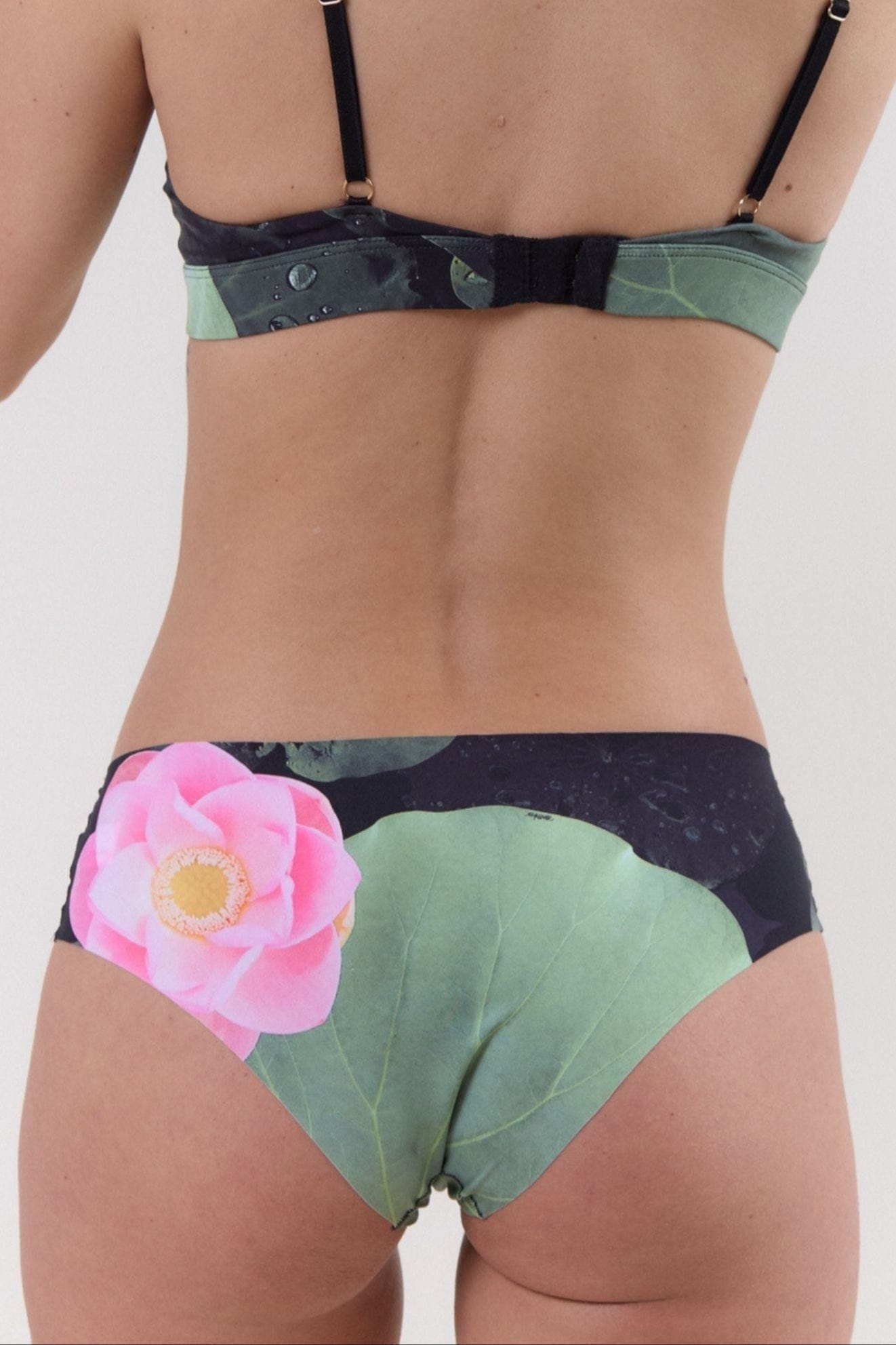 Esquisse lingerie Culotte Nénuphar