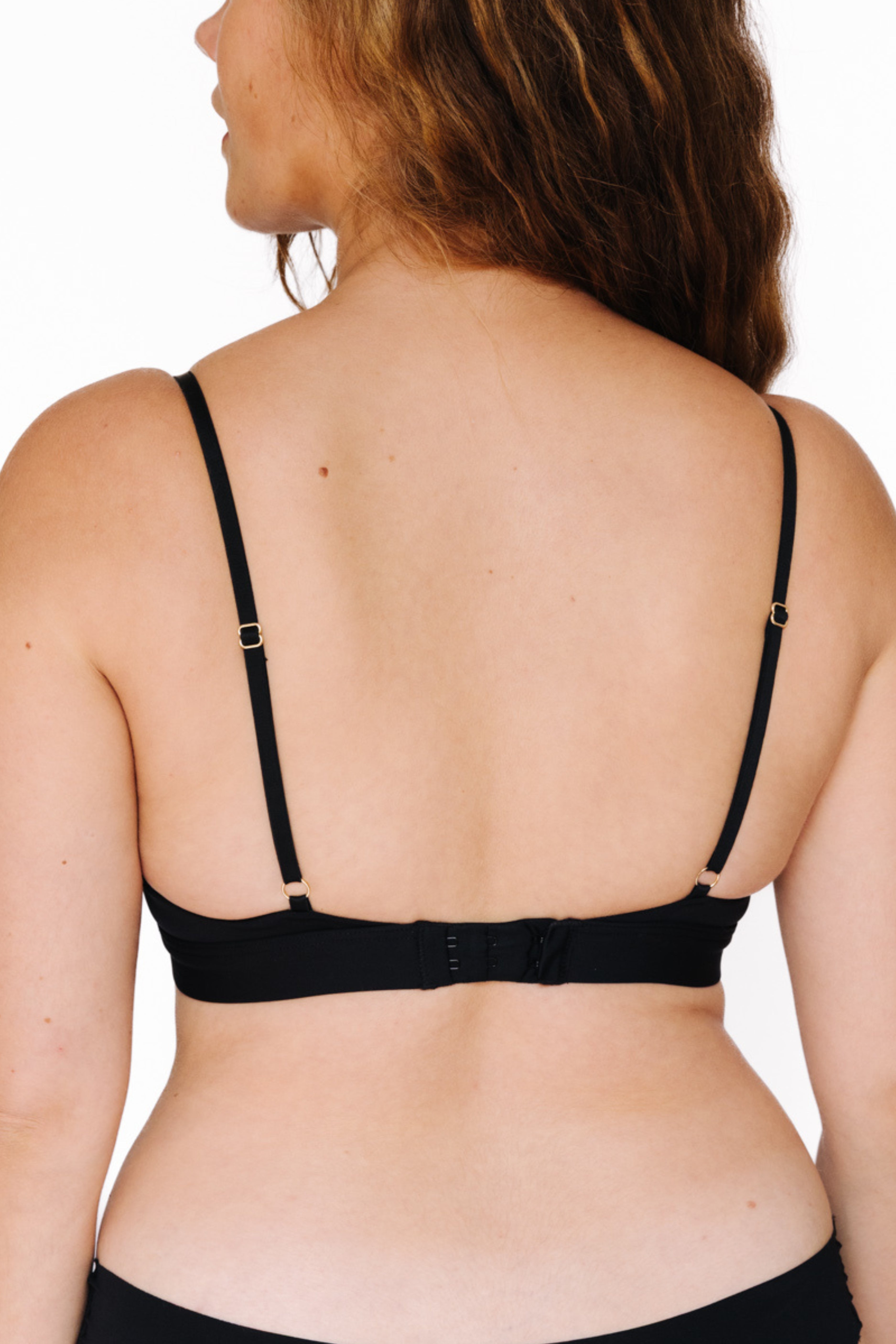 Triangle découpe noir Pearl Esquisse lingerie