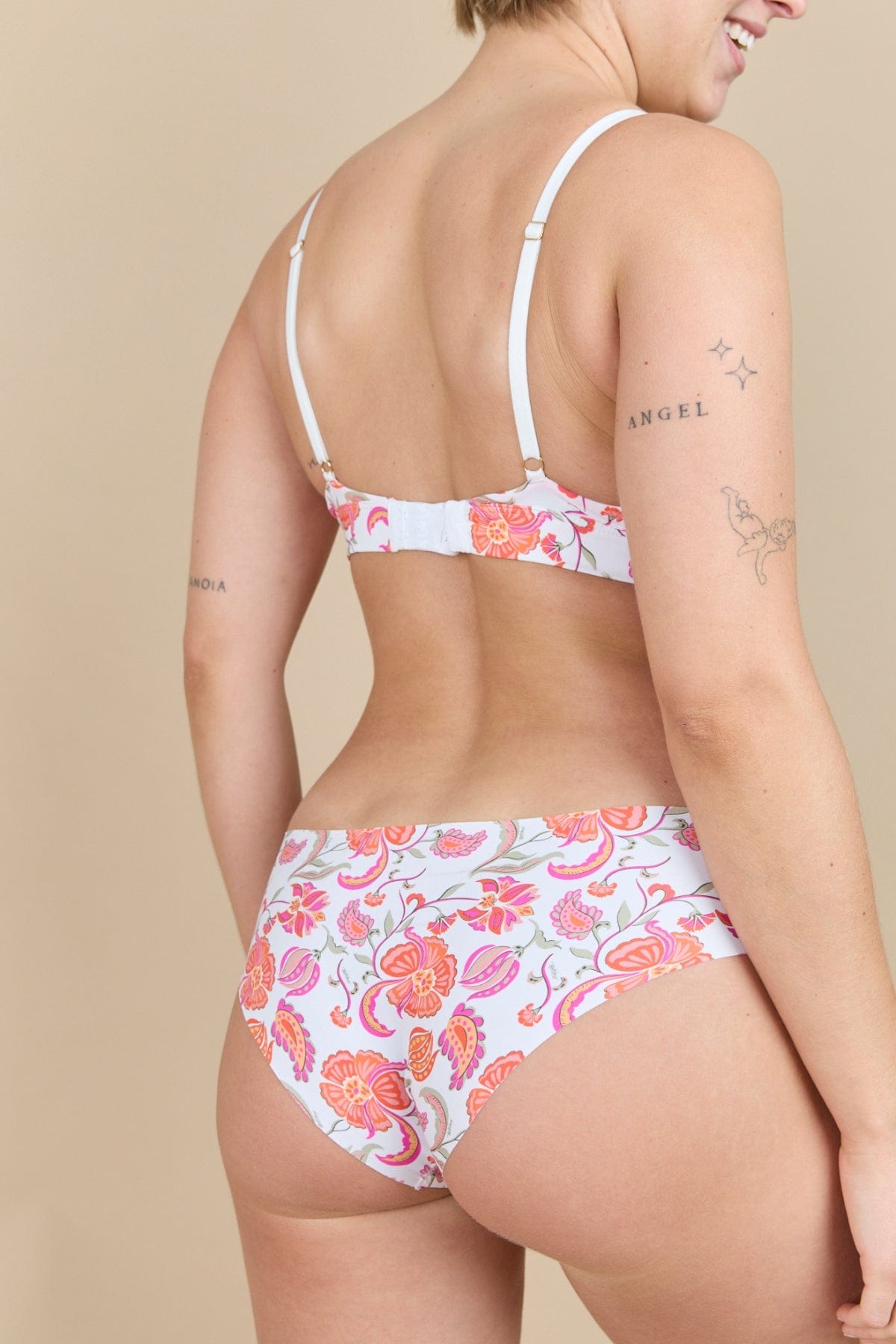 Esquisse lingerie Triangle Découpe Pampa