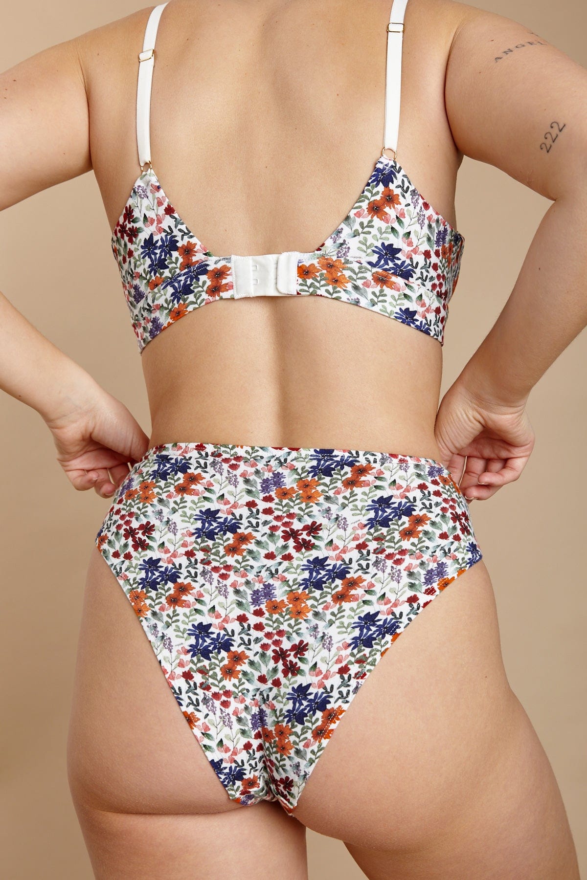 Esquisse lingerie Culotte haute coton bio Violette