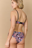 Esquisse lingerie Triangle Découpe Roseraie